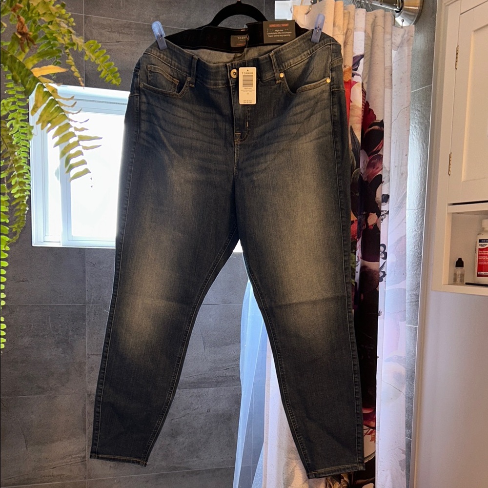 Torrid Premium Stretch Bombshell Skinny Jeans